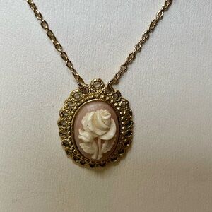 Maria De Buchi Elegant Rose Cameo Necklace